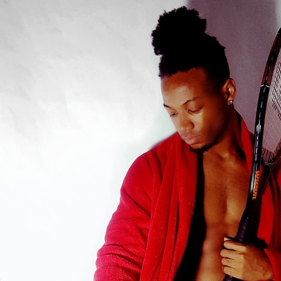 Deep Red Velvet Robe - Picture 2 of 3